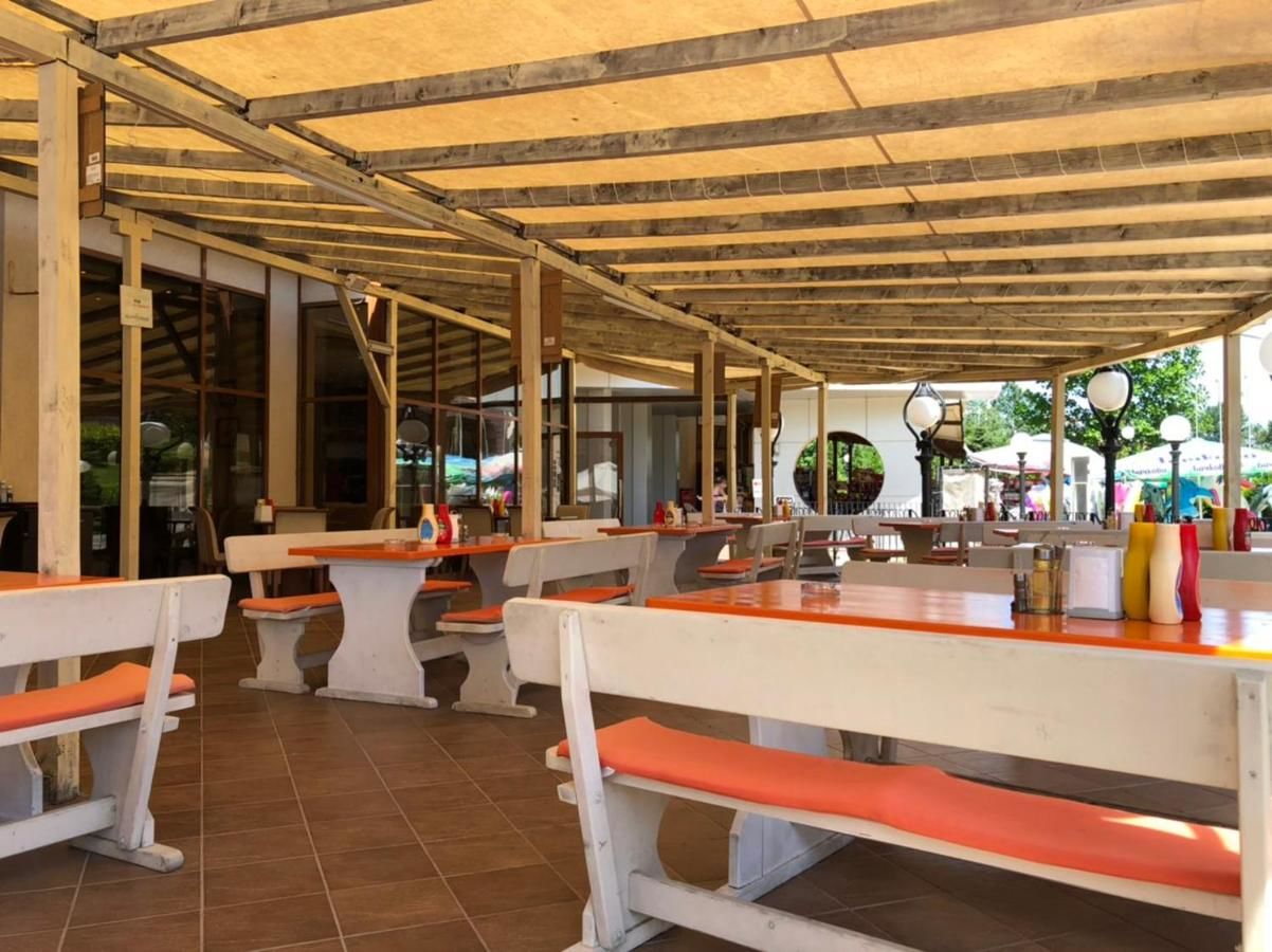 Апарт-отели Aparthotel Poseidon Солнечный Берег-13